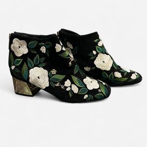 Karl Lagerfeld Paris Embroidered Ankle Boots – Size 6